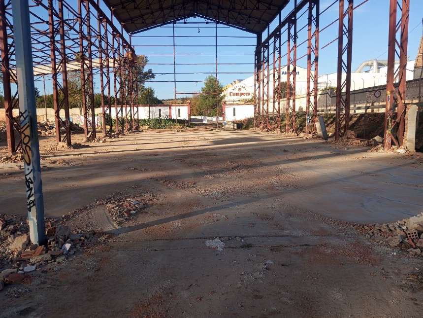 Imagen de "UN TEMPLO DE LA ACADEMIA DE ESGRIMA LÁSER"