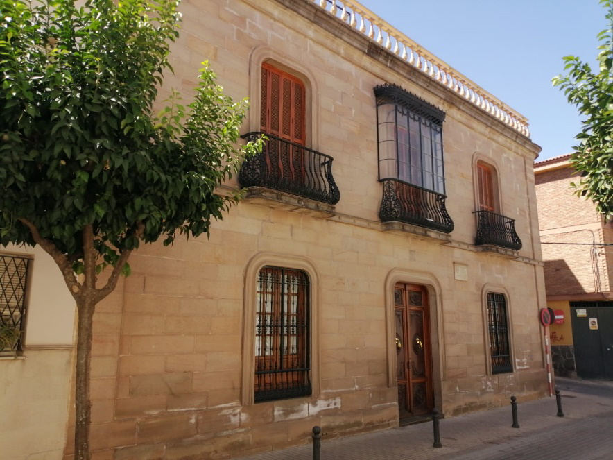 Imagen de "ARQUITECTURA DOMÉSTICA LINARENSE"