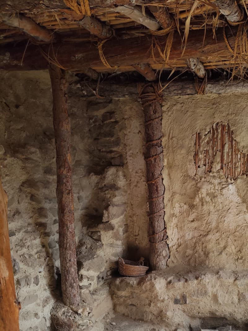 Imagen de "ACERCAMIENTO Y ANÁLISIS ARQUEOLÓGICO DEL ASENTAMIENTO DE LA EDAD DEL BRONCE DE CASTELLÓN ALTO (GALERA)"
