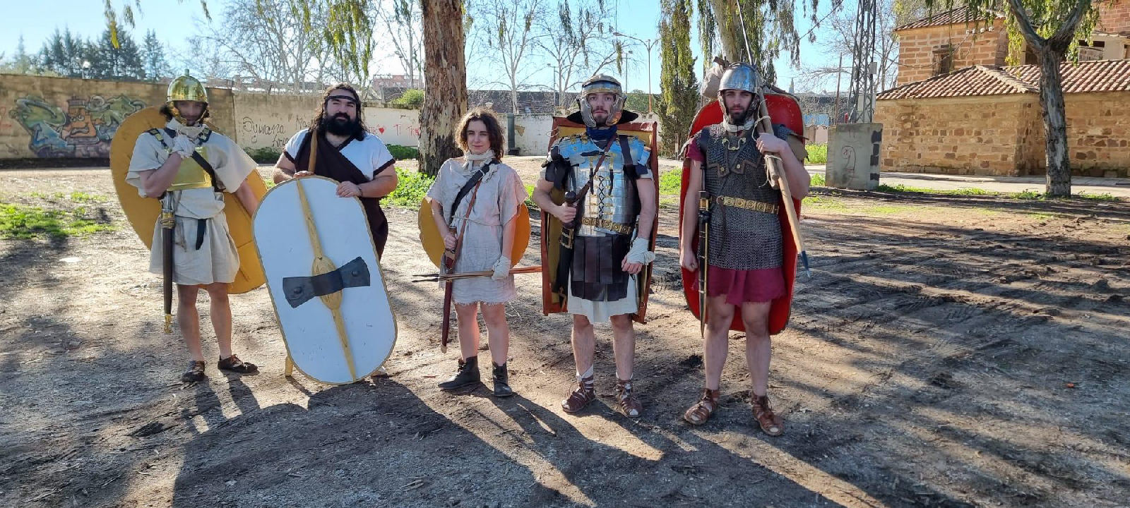 Imagen de "I MARCHA ARQUEOLÓGICO-EXPERIMENTAL: ANÁLISIS, COMPARATIVA Y EXPERIMENTACIÓN DEL USO DE LAS PANOPLIAS REPUBLICANA E IMPERIAL ROMANA"