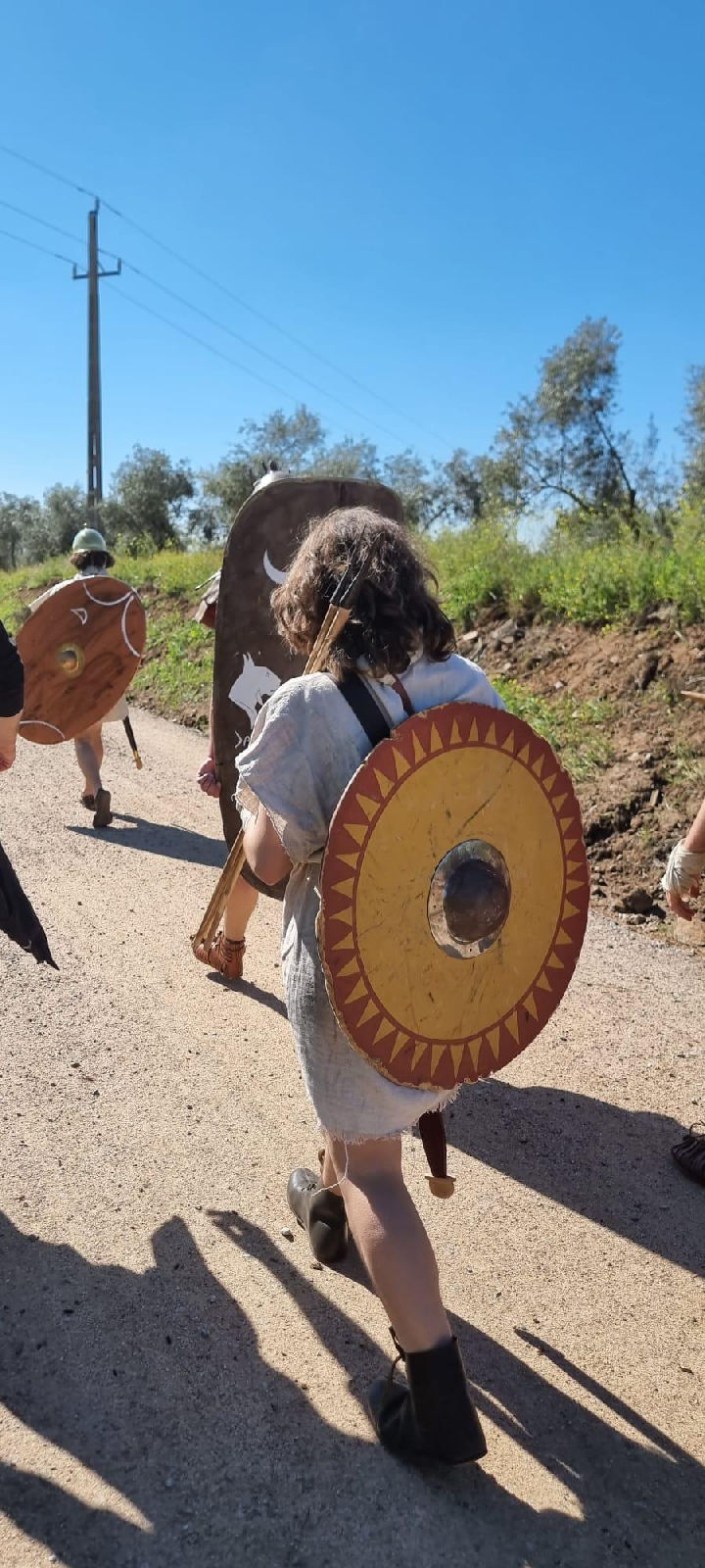 Imagen de "I MARCHA ARQUEOLÓGICO-EXPERIMENTAL: ANÁLISIS, COMPARATIVA Y EXPERIMENTACIÓN DEL USO DE LAS PANOPLIAS REPUBLICANA E IMPERIAL ROMANA"